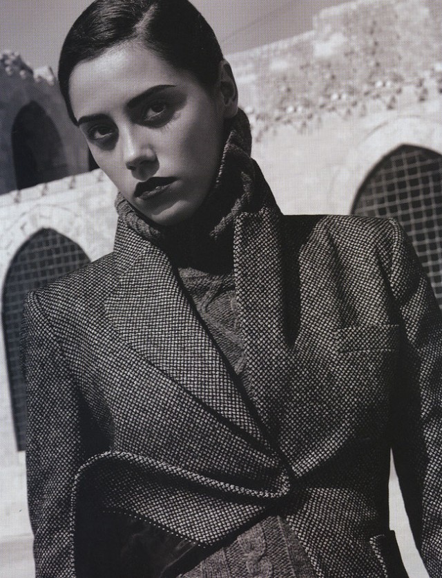 Cansu Dere Fotoğrafı