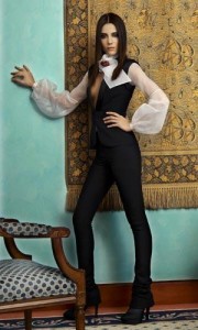 Cansu Dere Fotoğrafı