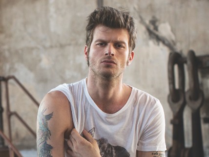 Kıvanç Tatlıtuğ fotoğrafı