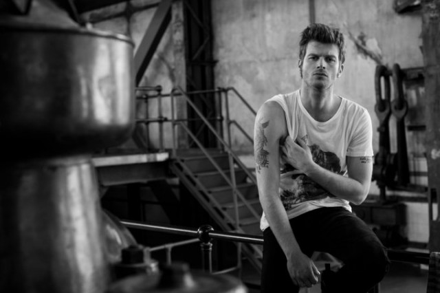 Kıvanç Tatlıtuğ fotoğrafı