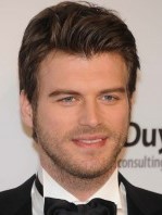 Kıvanç Tatlıtuğ fotoğrafı