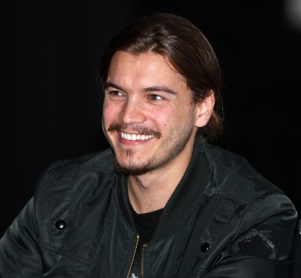 Emile Hirsch Fotoğrafı