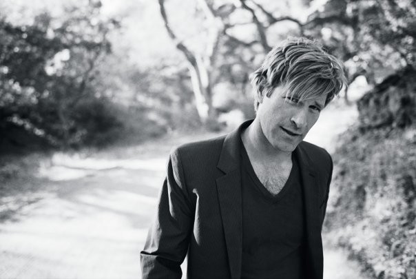 Aaron Eckhart Fotoğrafı