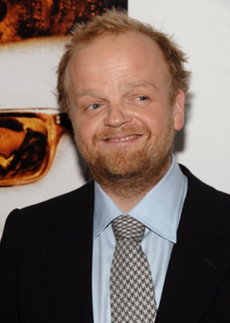 Toby Jones Fotoğrafı