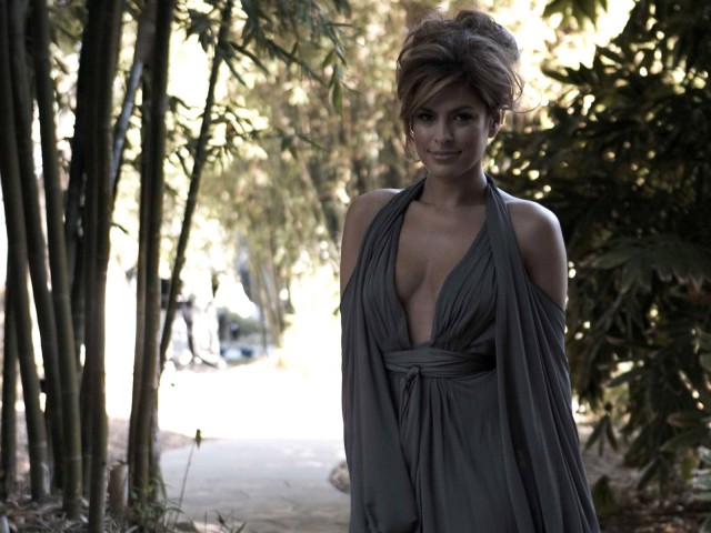 Eva Mendes Fotoğrafı