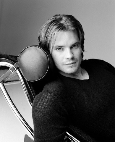 Timothy Olyphant Fotoğrafı