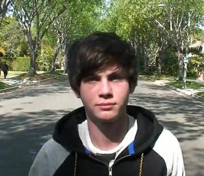 Logan Lerman Fotoğrafı