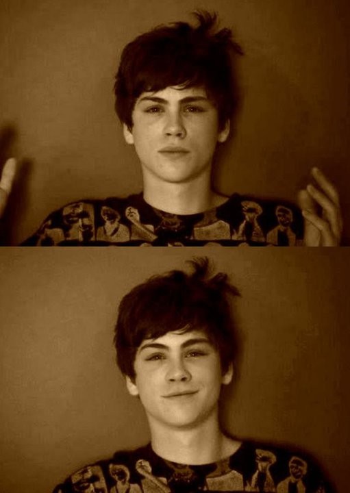 Logan Lerman Fotoğrafı