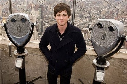 Logan Lerman Fotoğrafı