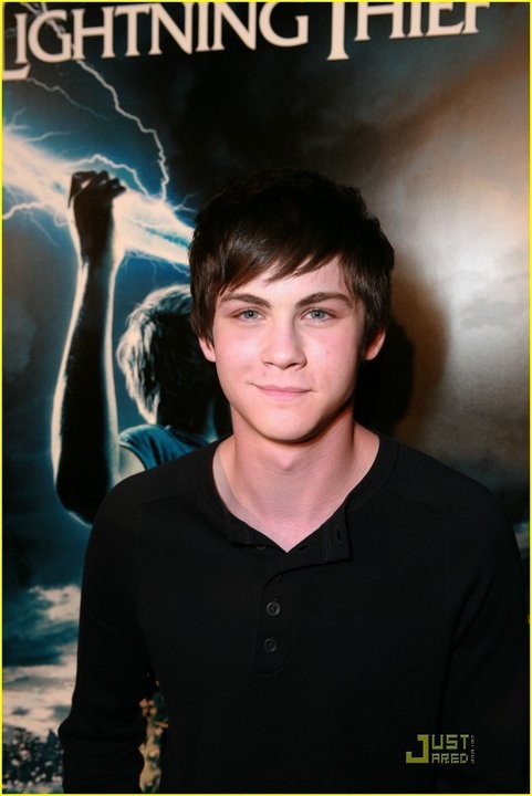 Logan Lerman Fotoğrafı