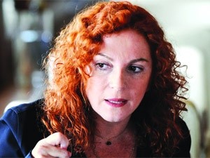 Derya Alabora fotoğrafı