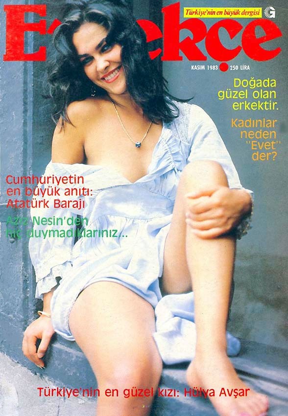 Hülya Avşar Fotoğrafı