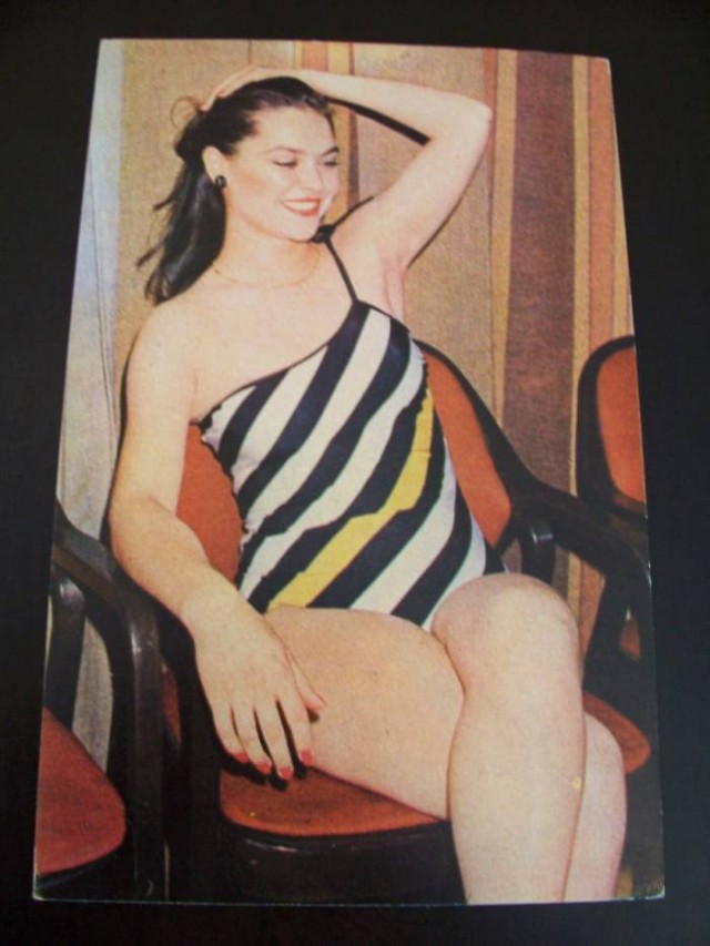 Hülya Avşar Fotoğrafı