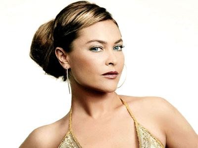 Hülya Avşar Fotoğrafı