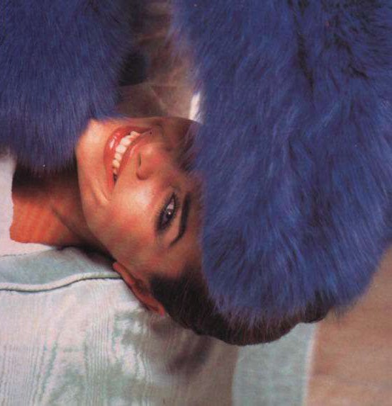 Hülya Avşar Fotoğrafı