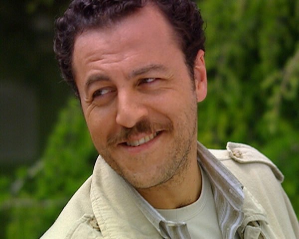 Yetkin Dikinciler Fotoğrafı