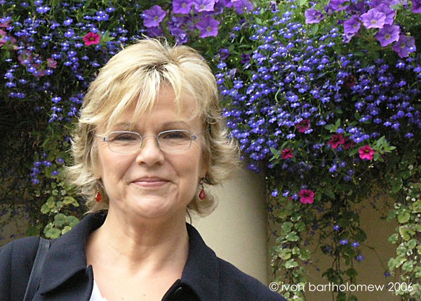 Julie Walters Fotoğrafı
