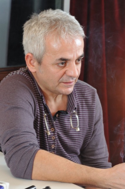 Zafer Algöz Fotoğrafı