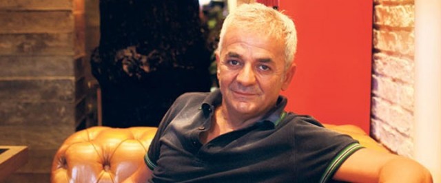 Zafer Algöz Fotoğrafı