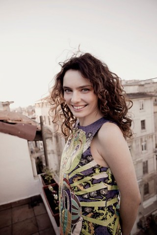 Nil Karaibrahimgil fotoğrafı