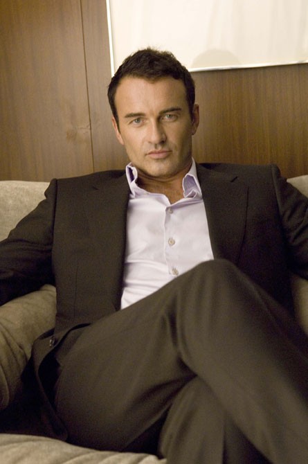 Julian McMahon Fotoğrafı