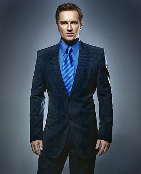 Julian McMahon Fotoğrafı