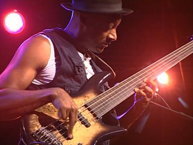 Marcus Miller fotoğrafı