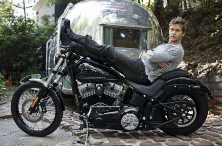 Ryan Kwanten fotoğrafı
