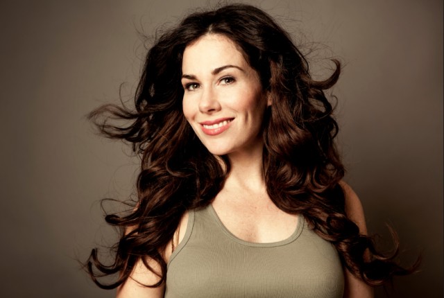 Halina Reijn fotoğrafı