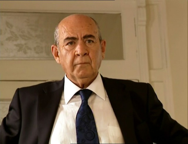 Köksal Engür fotoğrafı