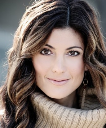 Julia Benson fotoğrafı