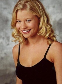 Emilie de Ravin Fotoğrafı