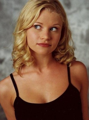 Emilie de Ravin Fotoğrafı
