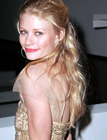 Emilie de Ravin Fotoğrafı