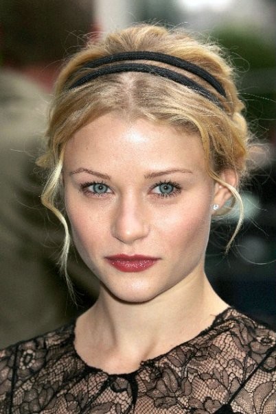 Emilie de Ravin Fotoğrafı