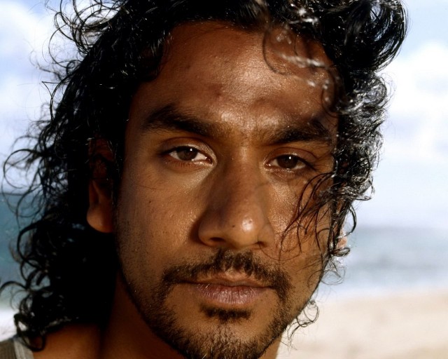 Naveen Andrews Fotoğrafı