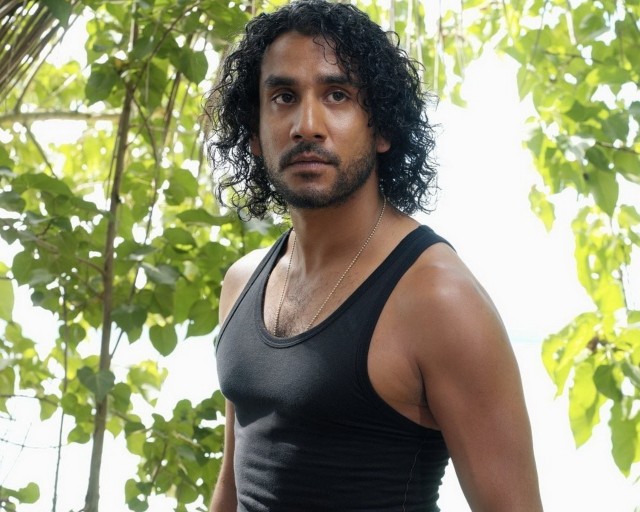 Naveen Andrews Fotoğrafı