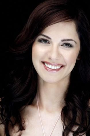 Ahu Türkpençe fotoğrafı