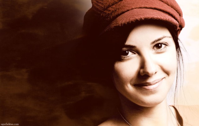 Ahu Türkpençe fotoğrafı