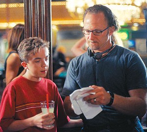 Todd Holland Fotoğrafı