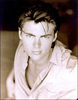 Karl Urban Fotoğrafı