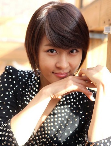 Ha Ji-won Fotoğrafı