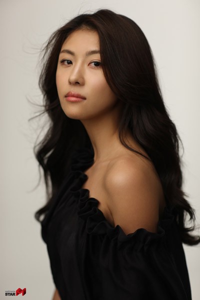 Ha Ji-won Fotoğrafı