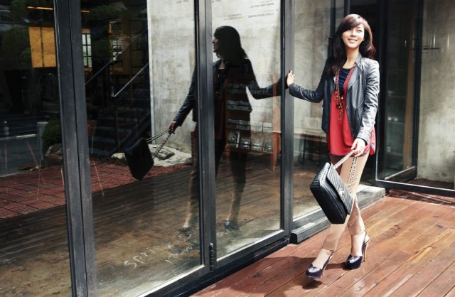 Ha Ji-won Fotoğrafı