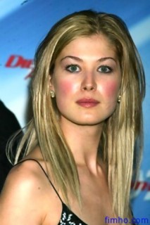 Rosamund Pike fotoğrafı