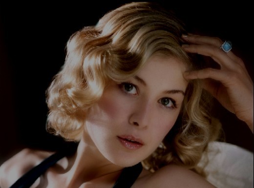 Rosamund Pike Fotoğrafı