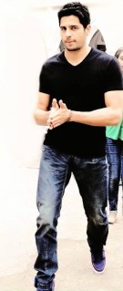 Sidharth Malhotra Fotoğrafı