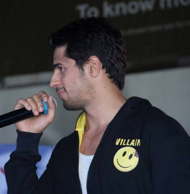Sidharth Malhotra Fotoğrafı
