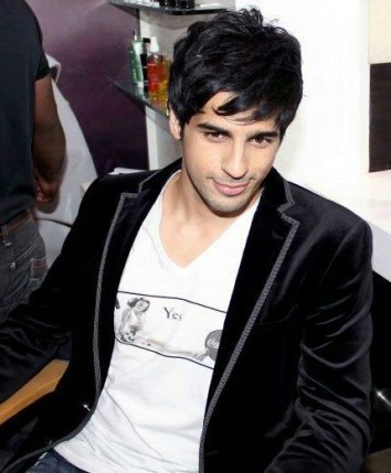 Sidharth Malhotra Fotoğrafı
