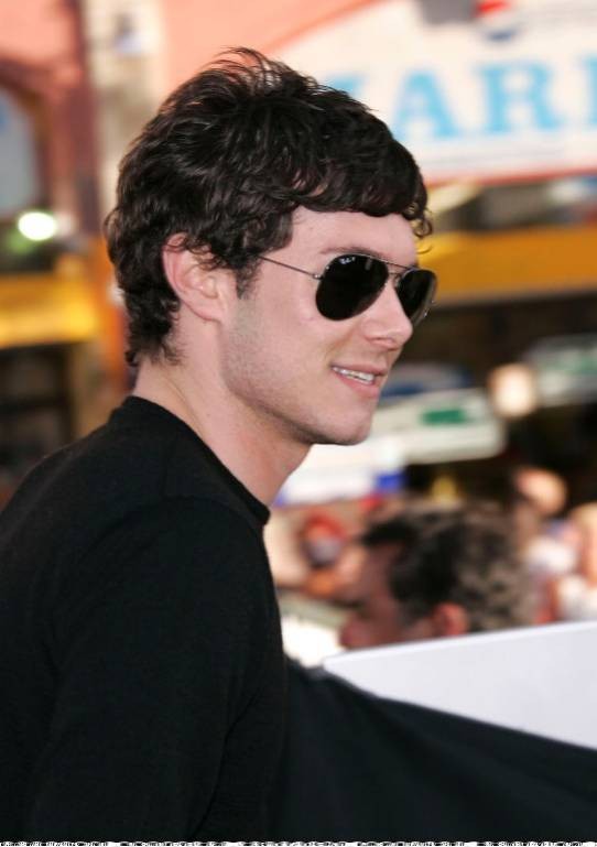 Adam Brody Fotoğrafı